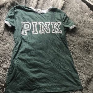 Victoria secret, pink t-shirt